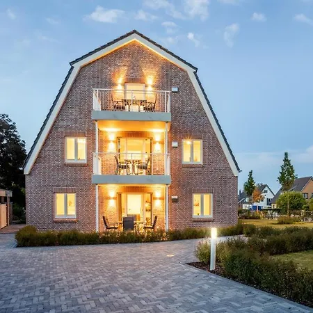 Dornkamp 6 *
